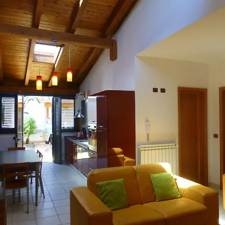 Gallese Villa *
